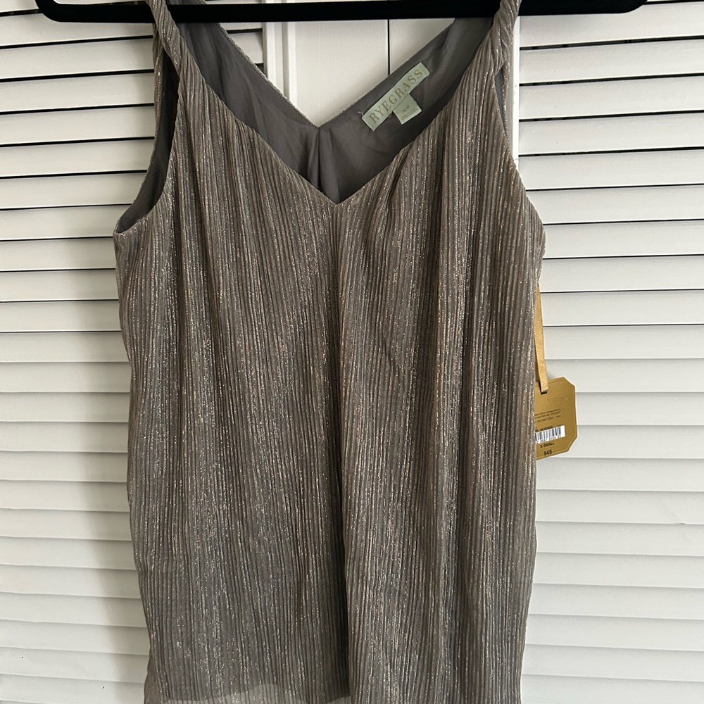 Rye Gray Sleeveless Top